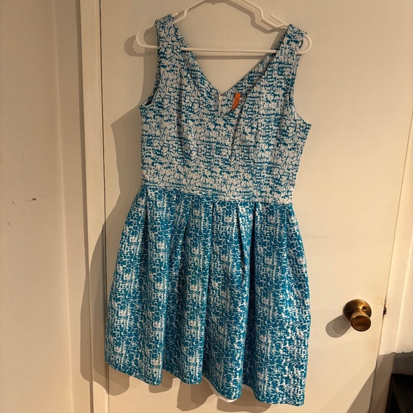 Size 12 Calvin Klein Dress - Picture 1 of 5